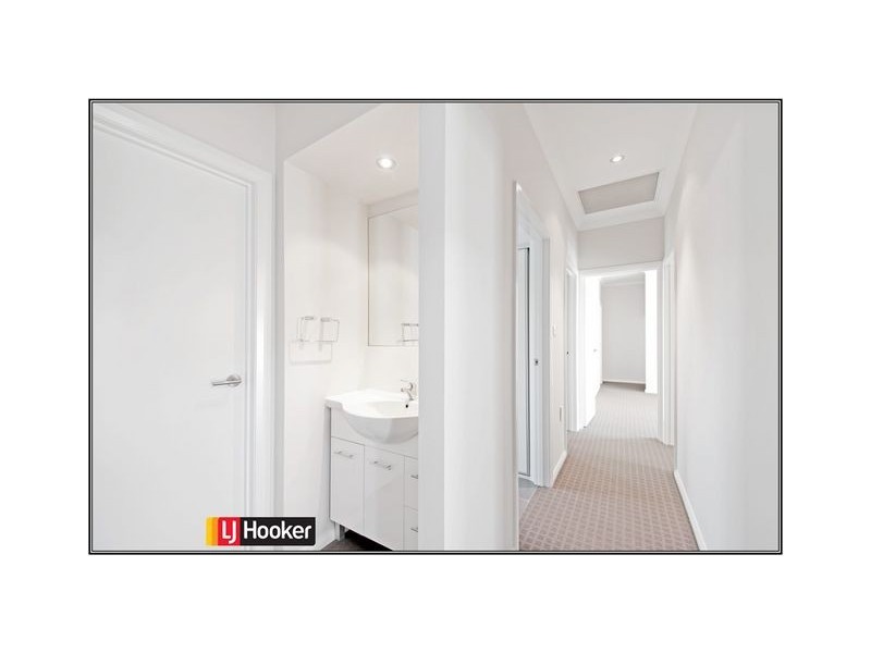 59 Macfarlane Burnett Avenue, Macgregor ACT 2615