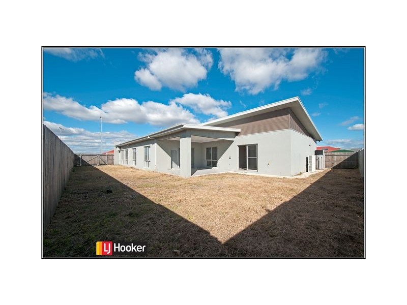 59 Macfarlane Burnett Avenue, Macgregor ACT 2615