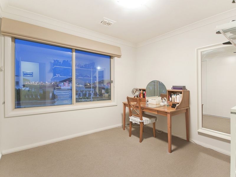 2 Sanger Street, Franklin ACT 2913