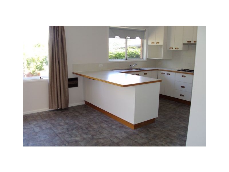 1 Balanu place, Giralang ACT 2617