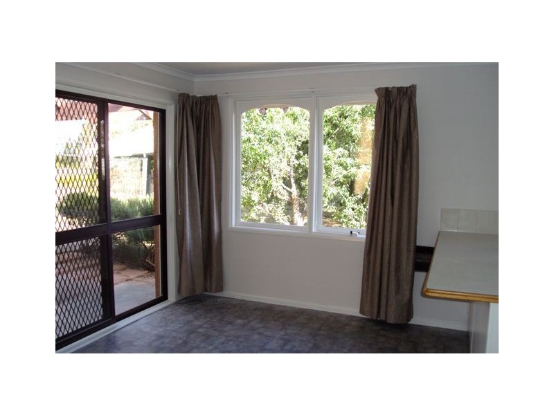 1 Balanu place, Giralang ACT 2617