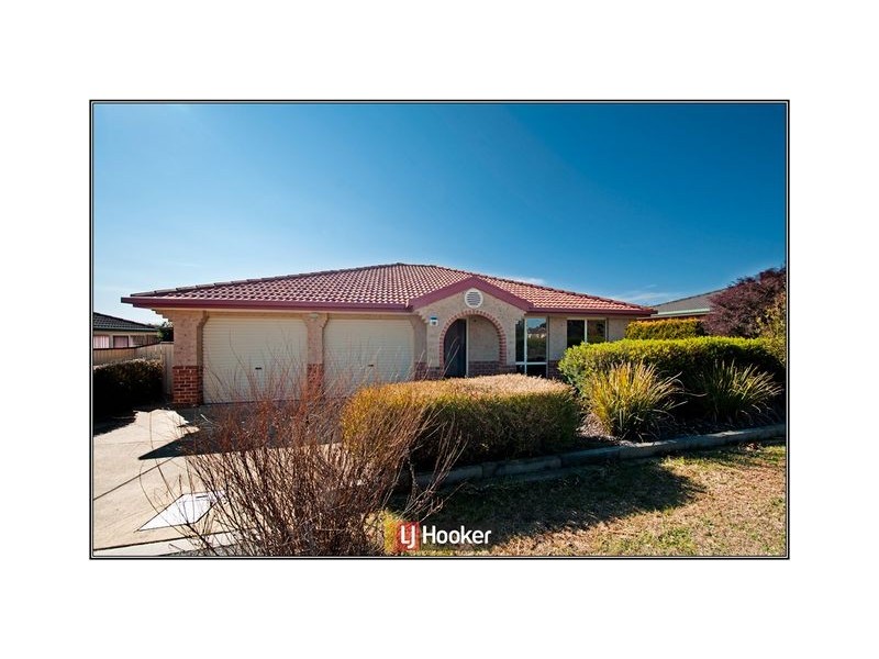 18 Dacomb Court, Dunlop ACT 2615