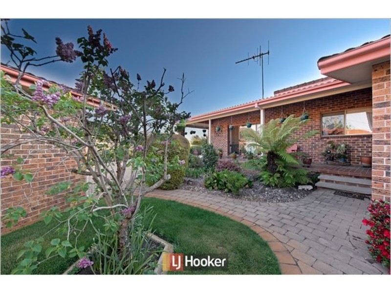 9 Lovekin Place, Mckellar ACT 2617