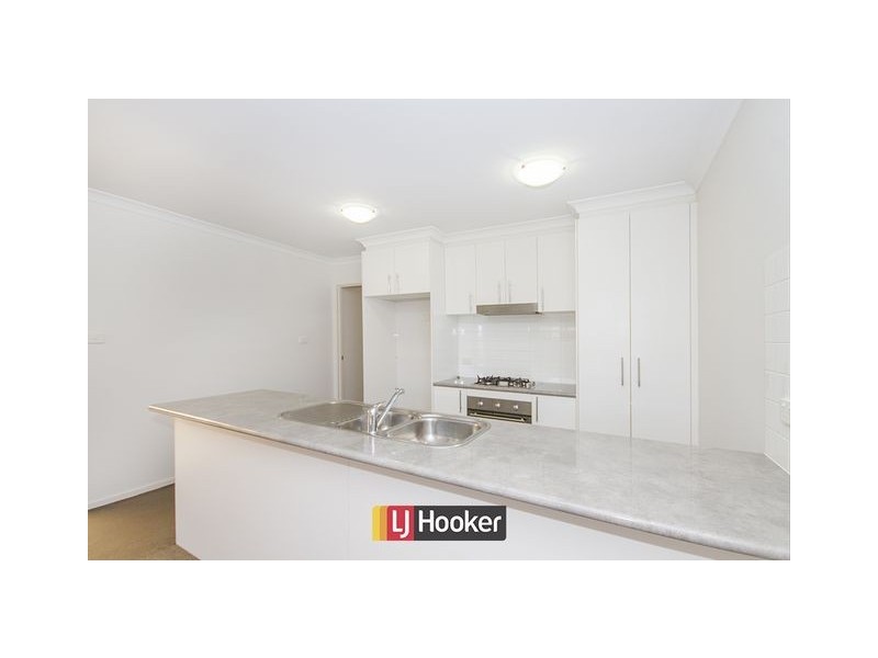 18 John Holt Street, Macgregor ACT 2615