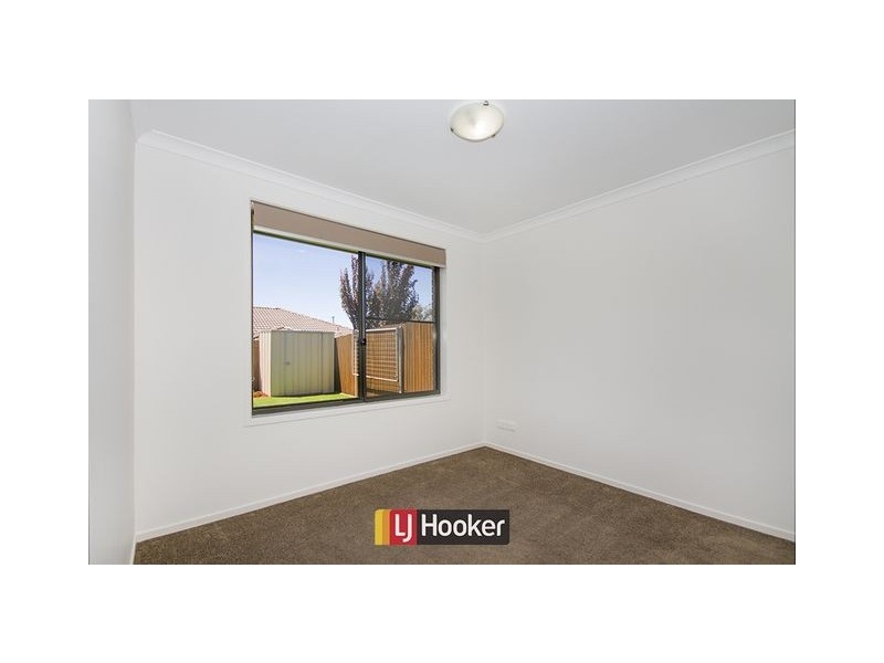18 John Holt Street, Macgregor ACT 2615