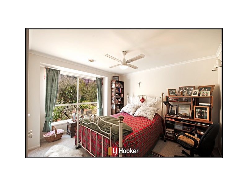 8/106 Britten-Jones Drive, Holt ACT 2615