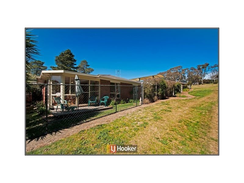 8/106 Britten-Jones Drive, Holt ACT 2615