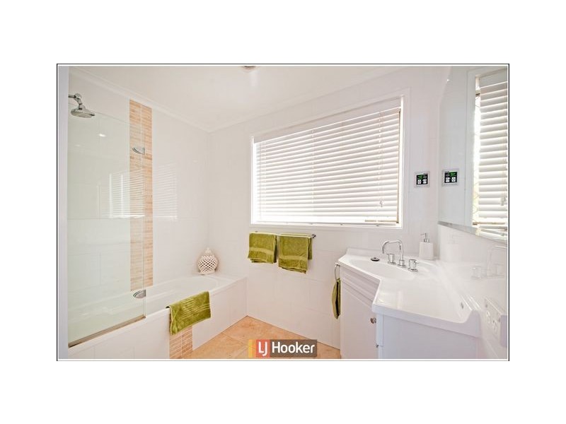 21 Messenger Street, Holt ACT 2615