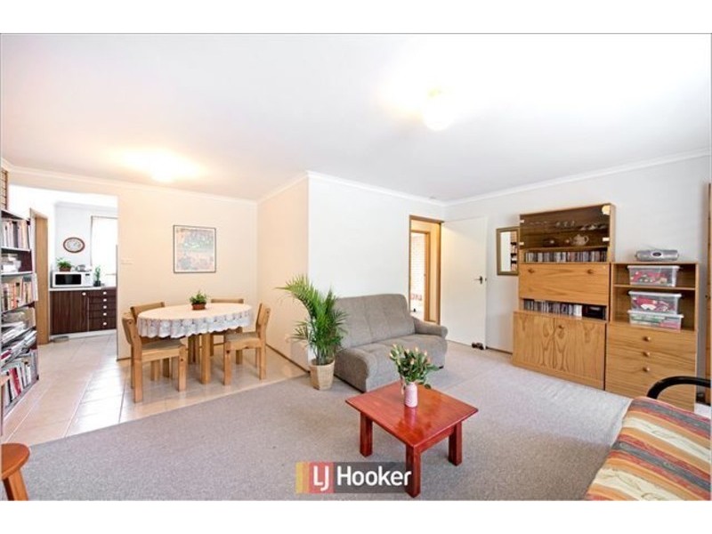 24 Macfarlan Place, Latham ACT 2615