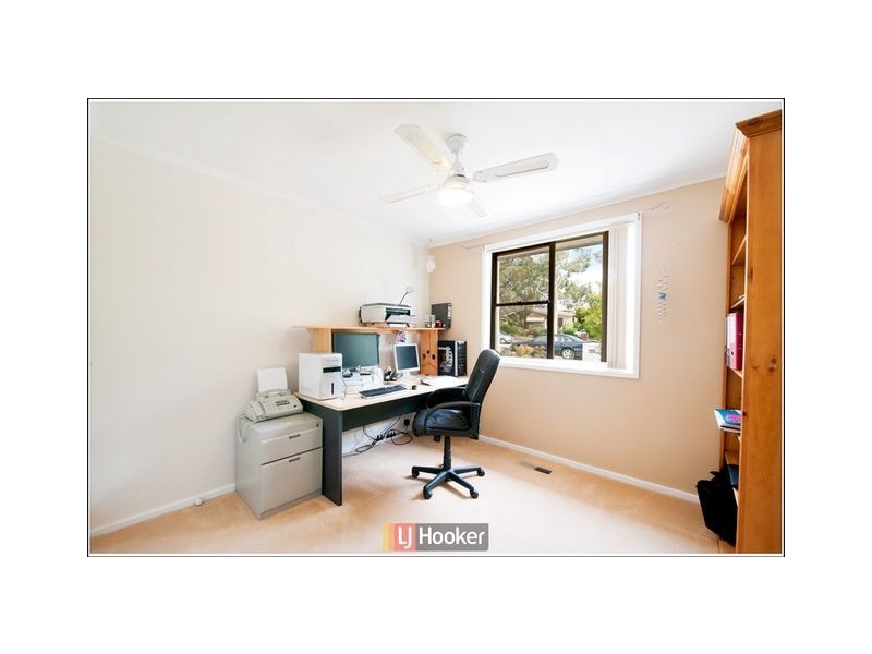 18 Beaurepaire Crescent, Holt ACT 2615