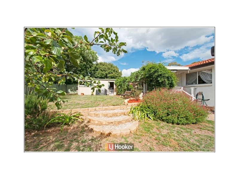 18 Beaurepaire Crescent, Holt ACT 2615