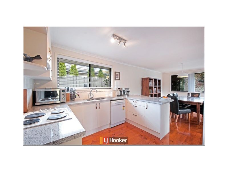 4 Skirving Place, Macgregor ACT 2615