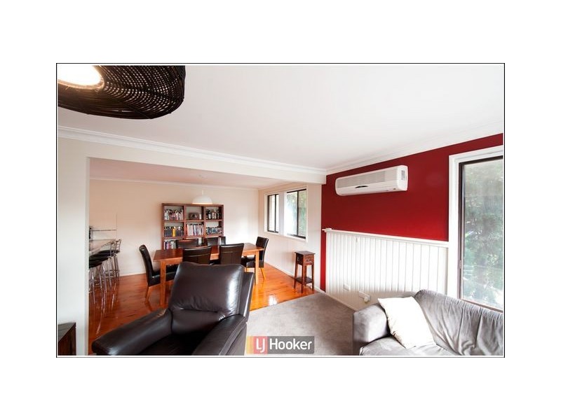4 Skirving Place, Macgregor ACT 2615
