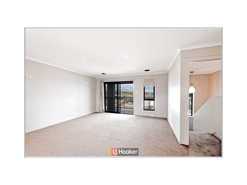 2 Hazelton Street, Macgregor ACT 2615