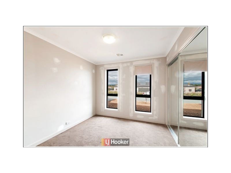 2 Hazelton Street, Macgregor ACT 2615
