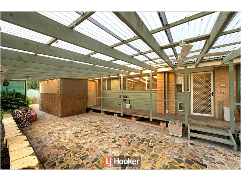 21 Florey Drive, Macgregor ACT 2615