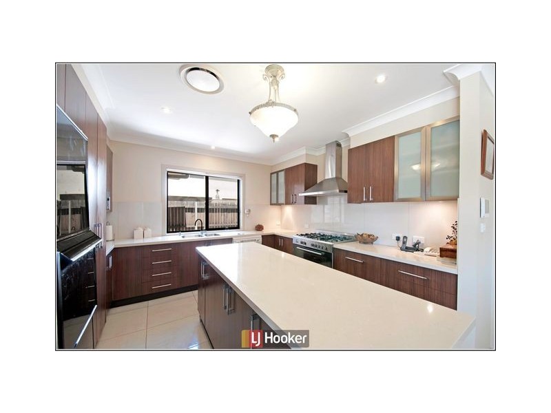 142 Oodgeroo Avenue, Franklin ACT 2913