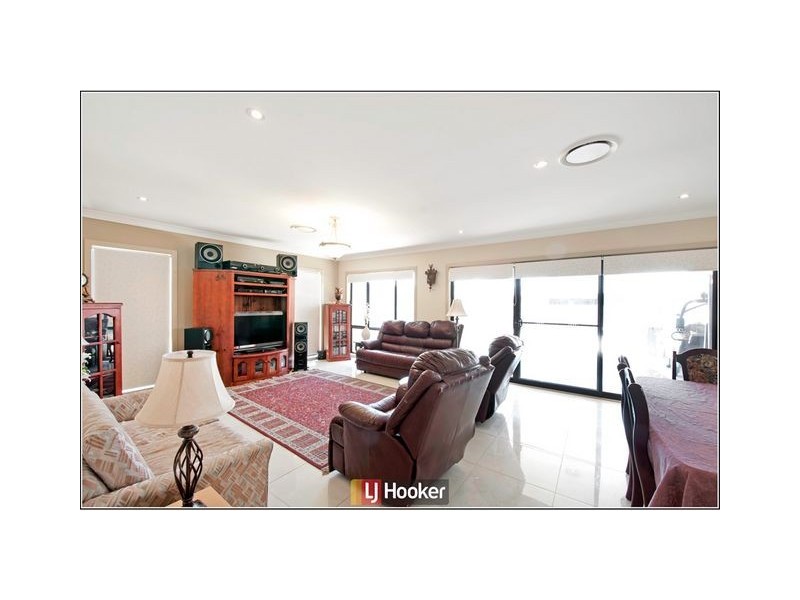 142 Oodgeroo Avenue, Franklin ACT 2913