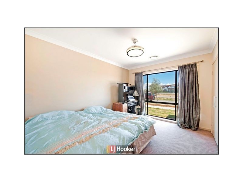142 Oodgeroo Avenue, Franklin ACT 2913