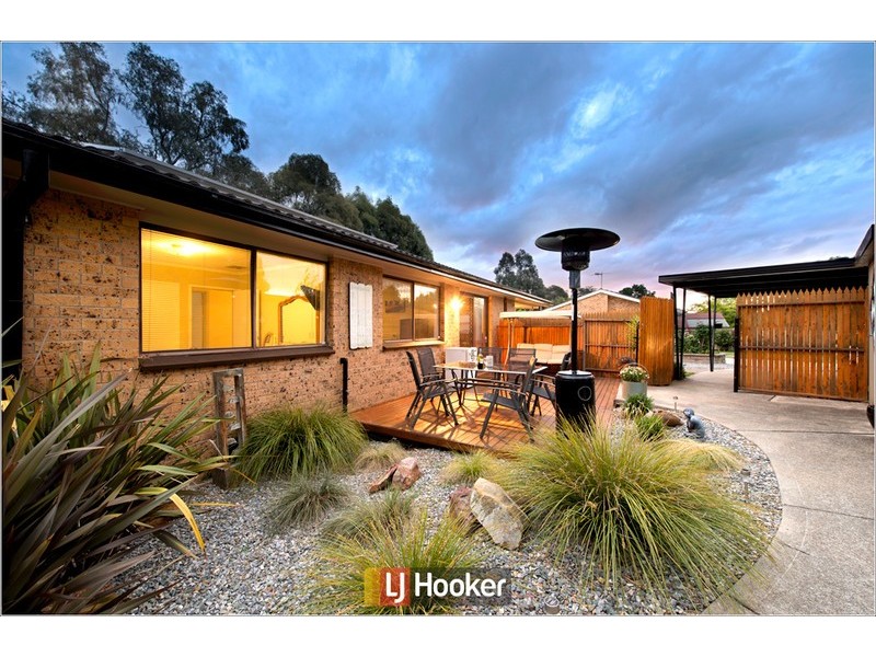 14 Kingham Place, Charnwood ACT 2615