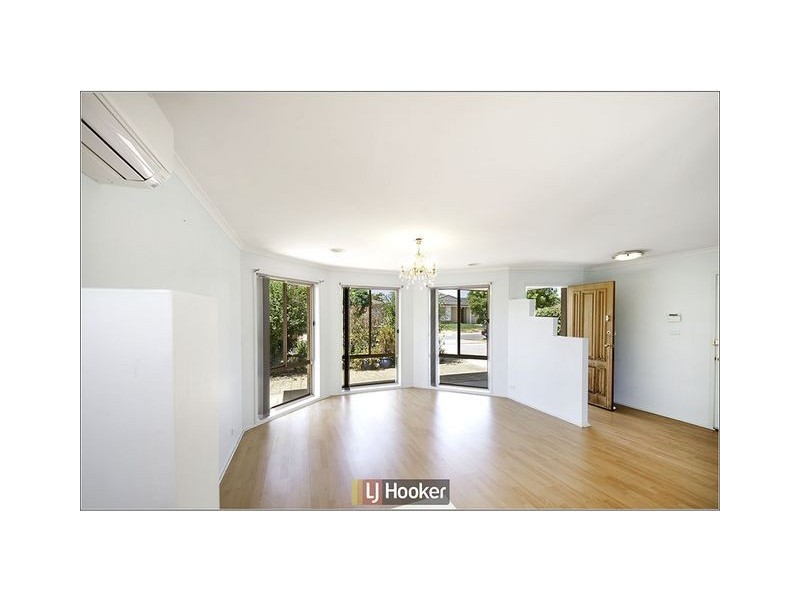 106 Shoobridge Circuit, Dunlop ACT 2615