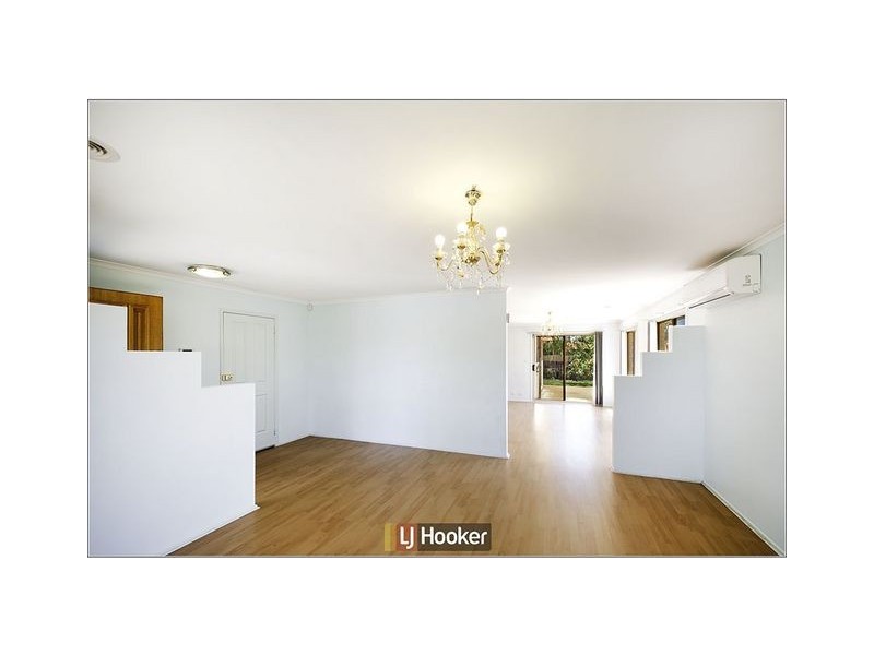 106 Shoobridge Circuit, Dunlop ACT 2615
