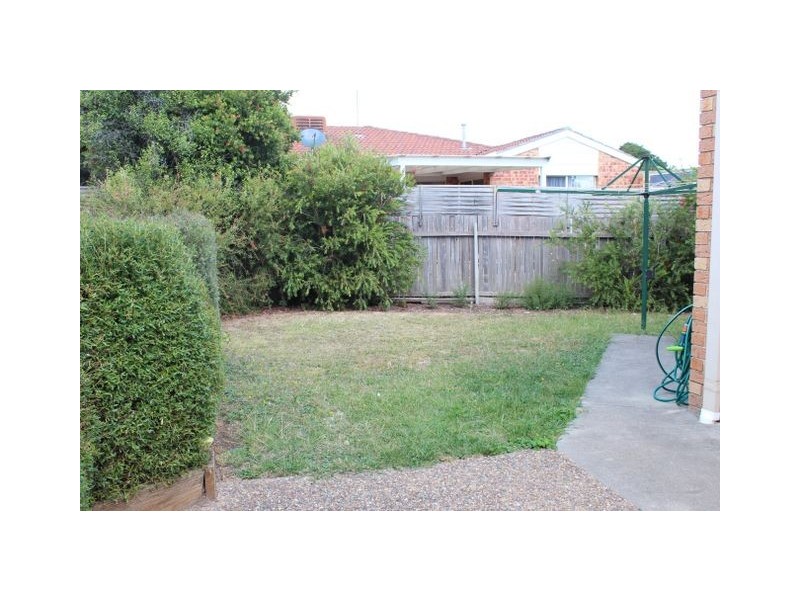 11 Allen Place, Holt ACT 2615