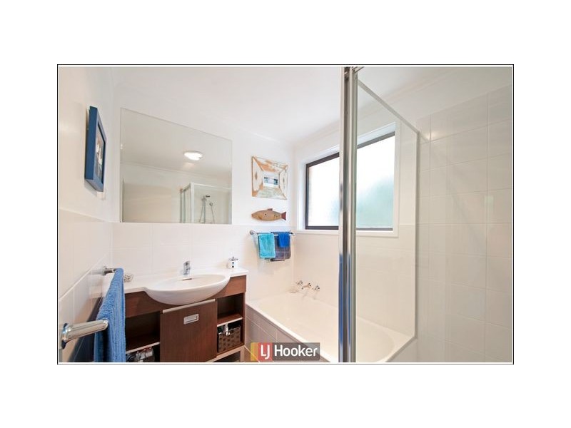 20 Moorehead Place, Latham ACT 2615