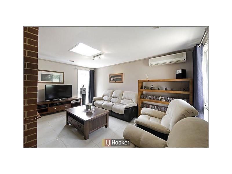 8 Foley Place, Holt ACT 2615