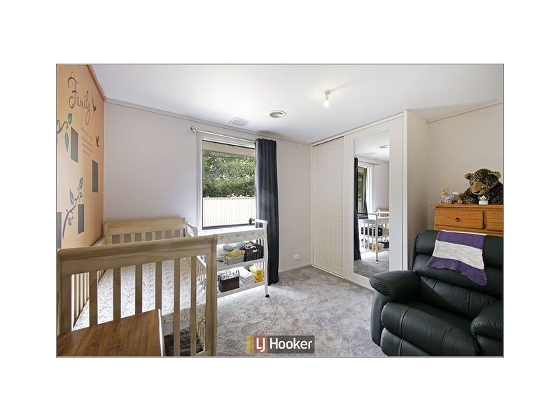 8 Foley Place, Holt ACT 2615