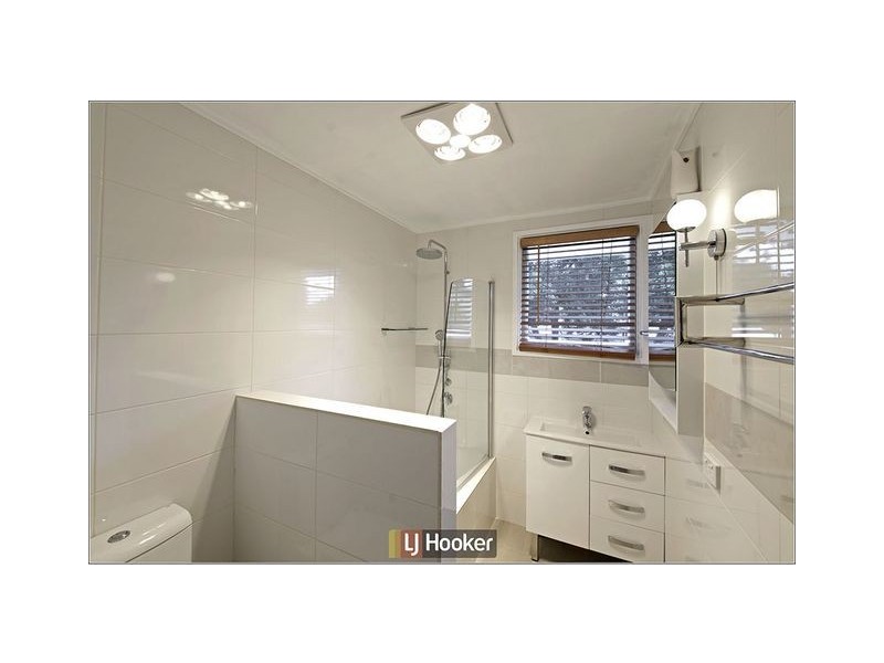 8 Foley Place, Holt ACT 2615