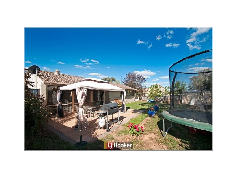 3 Napthali Close, Charnwood ACT 2615