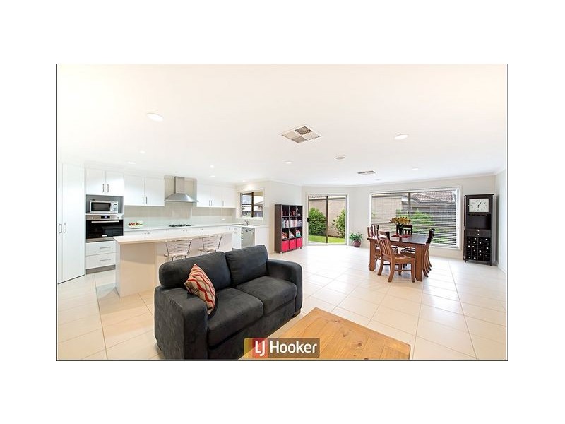 3 Sax Place, Macgregor ACT 2615