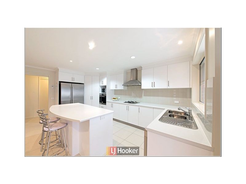 3 Sax Place, Macgregor ACT 2615