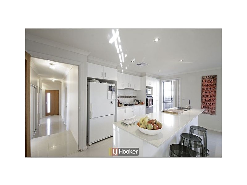 63 Bryan Hudson Street, Macgregor ACT 2615