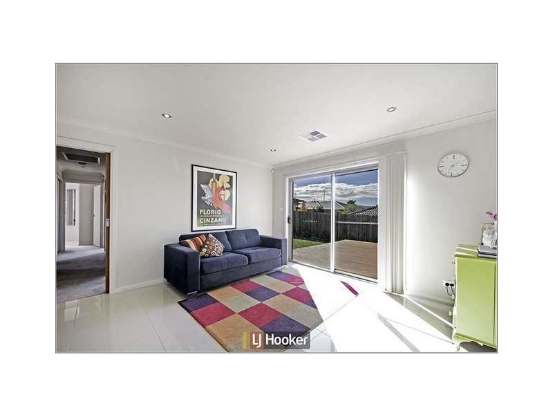 63 Bryan Hudson Street, Macgregor ACT 2615