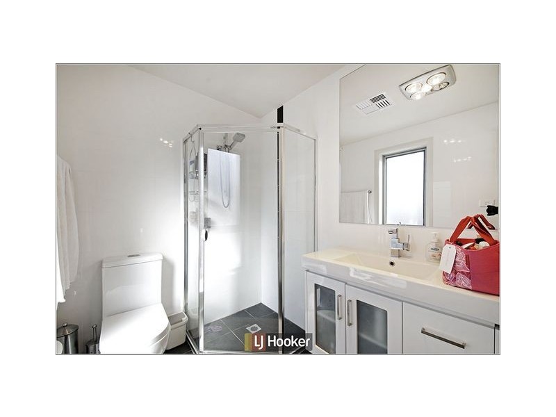 63 Bryan Hudson Street, Macgregor ACT 2615