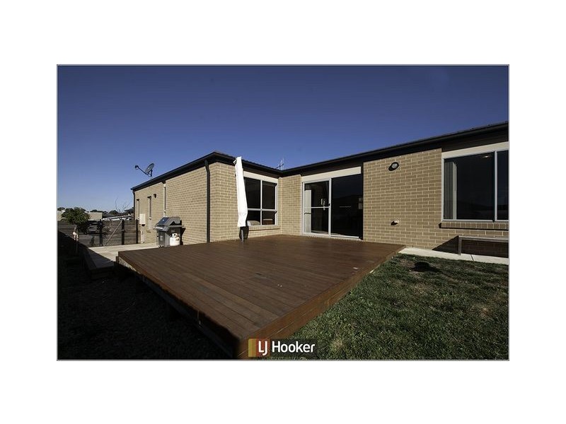 63 Bryan Hudson Street, Macgregor ACT 2615