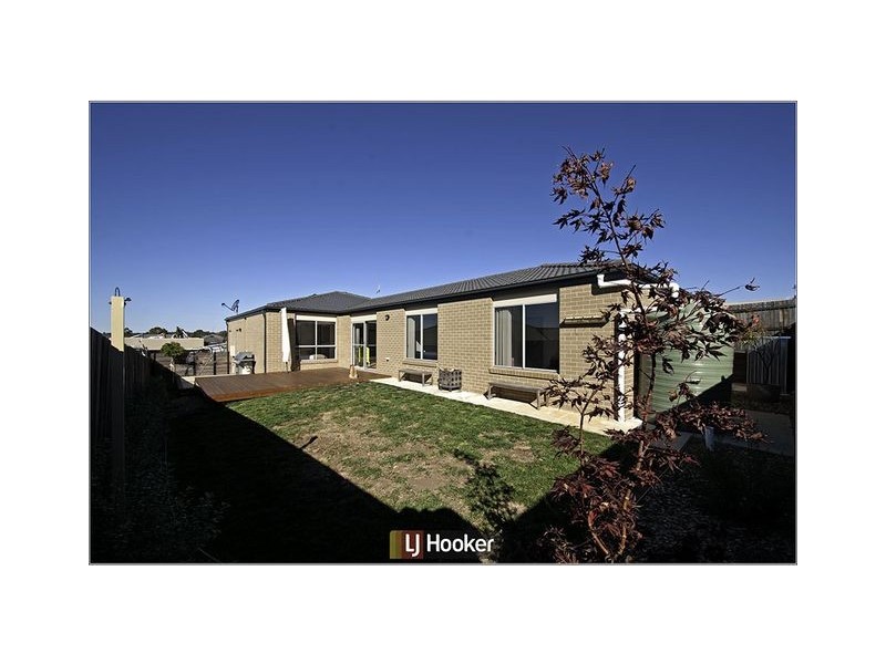 63 Bryan Hudson Street, Macgregor ACT 2615