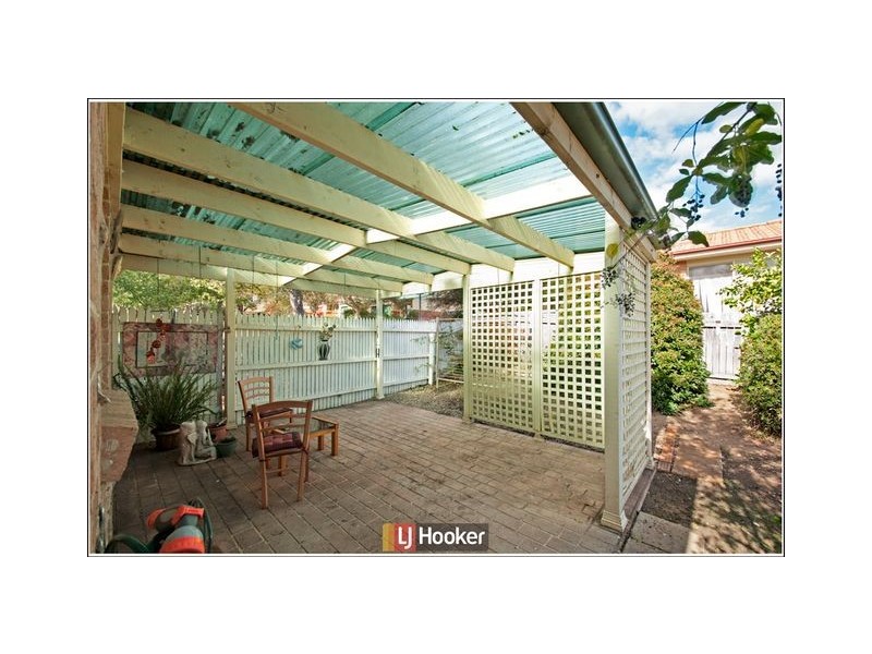 1 Slight Place, Holt ACT 2615