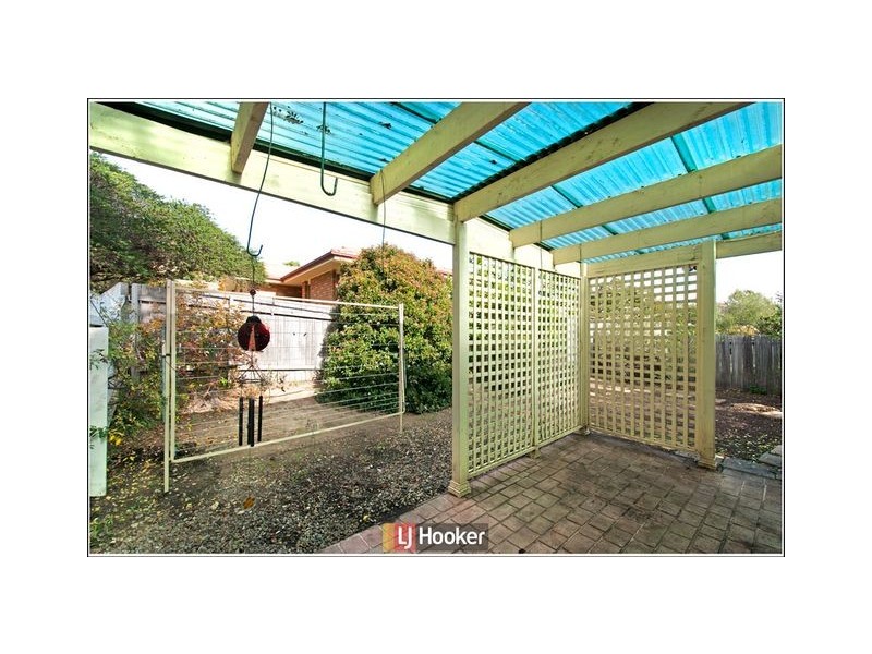 1 Slight Place, Holt ACT 2615