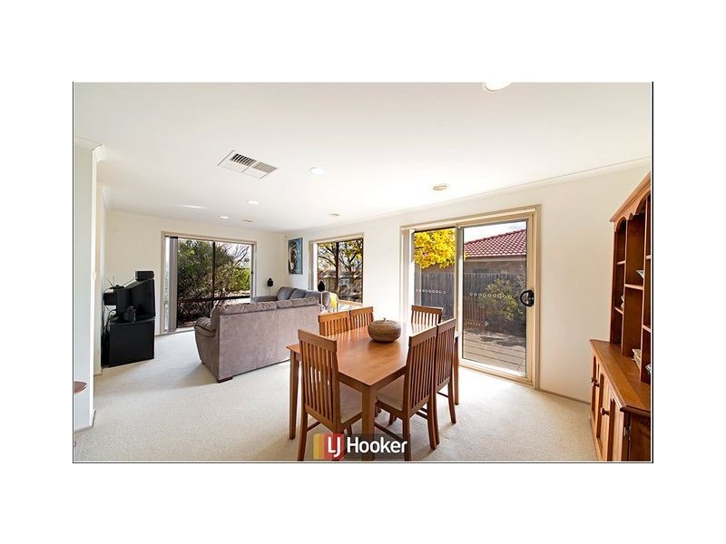 6 Sunshine Loop, Dunlop ACT 2615