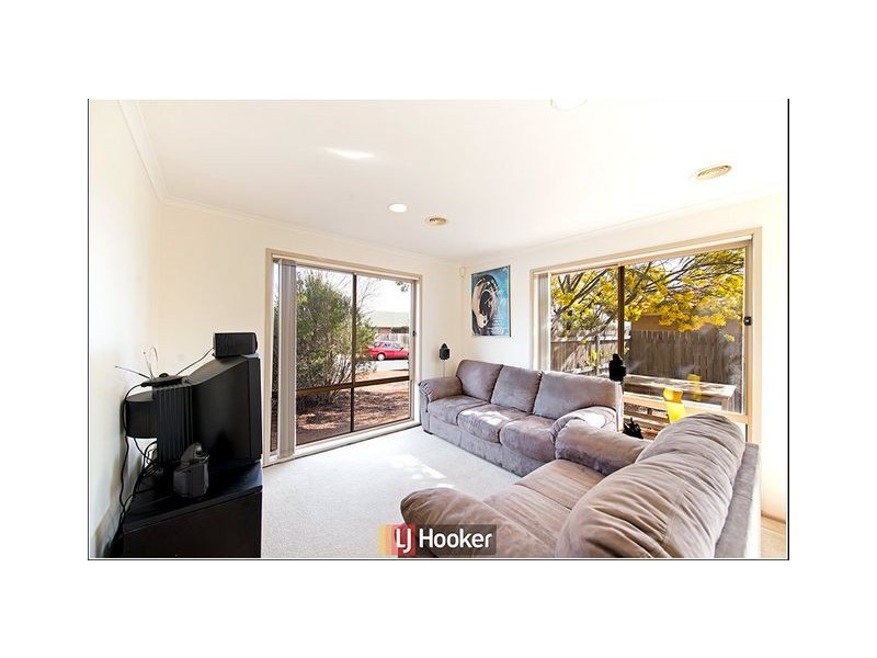 6 Sunshine Loop, Dunlop ACT 2615