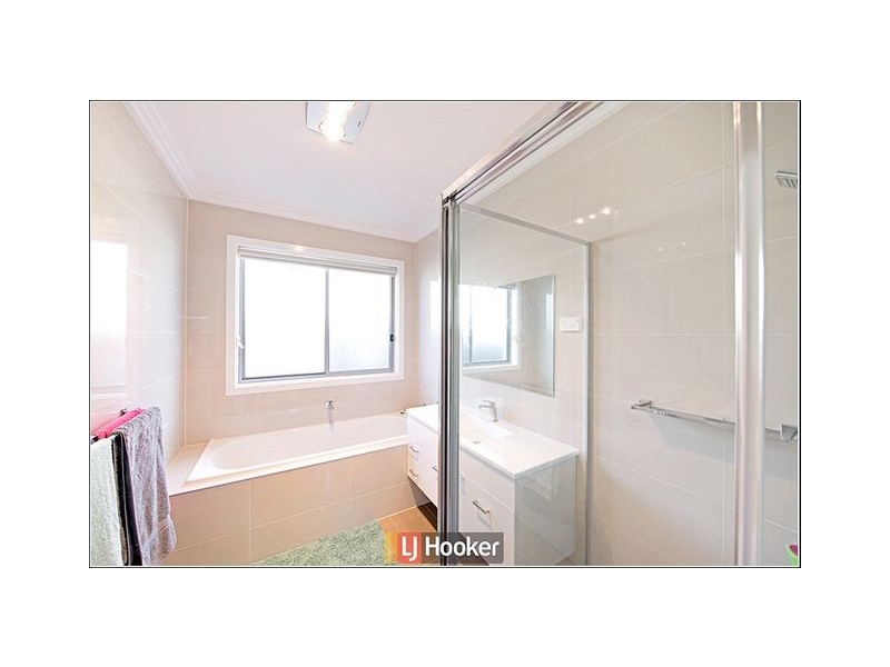 9 Stang Place, Macgregor ACT 2615