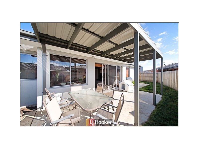 9 Stang Place, Macgregor ACT 2615