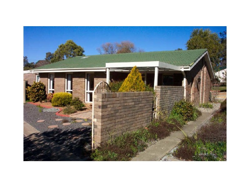 19 Longworth Place, Holt ACT 2615
