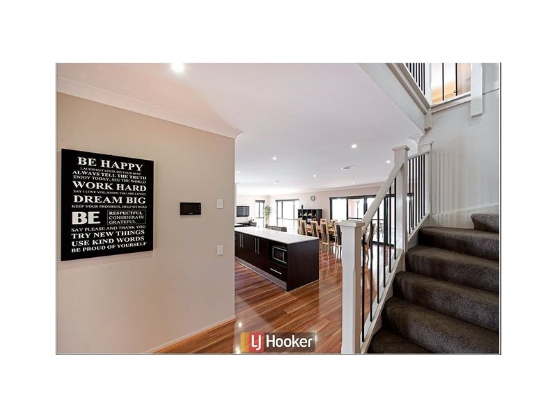 9 Sax Place, Macgregor ACT 2615