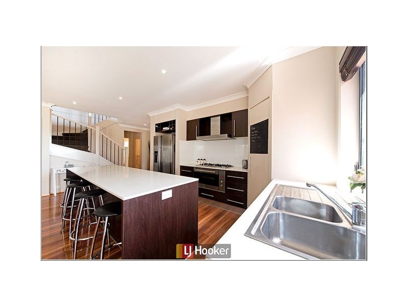 9 Sax Place, Macgregor ACT 2615
