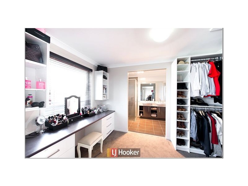 9 Sax Place, Macgregor ACT 2615