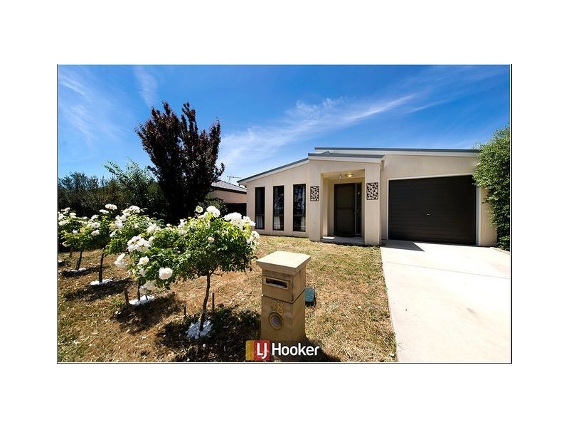 38 Eccles Circuit, Macgregor ACT 2615
